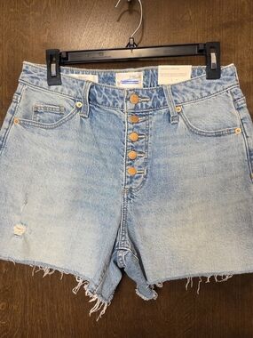 Universal Thread Light Blue High-Rise Button-Front Denim Shorts NWT